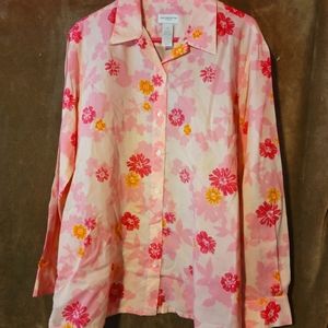 Button down long sleeve blouse